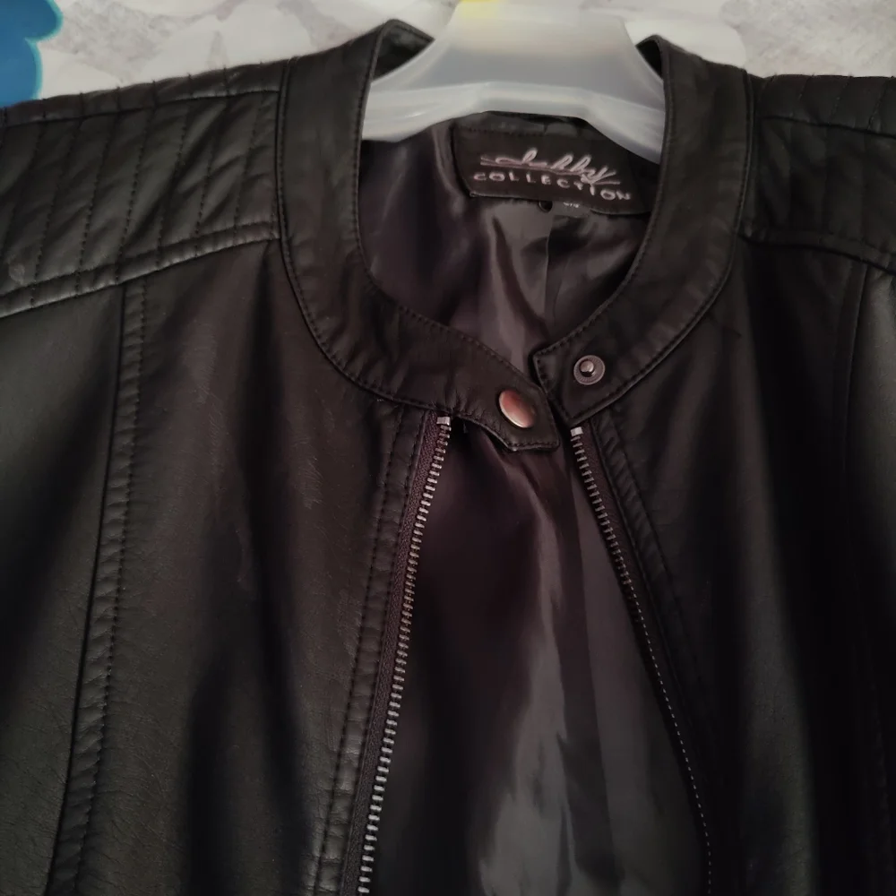 Jacket - Picture 1 of 5